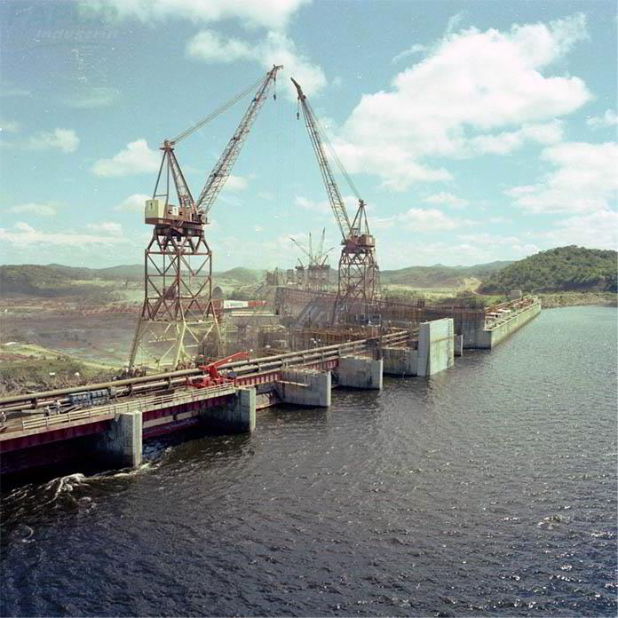 Montaje y Puesta en Marcha de Grúas Clyde en los Proyectos Hidroeléctricos sobre el Río Caroní